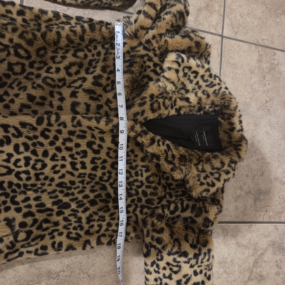 ZARA Leopard Print Faux Fur Coat Women's - Picture 5 of 5